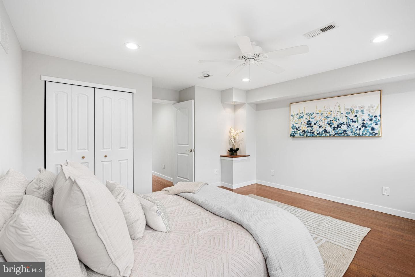 444 Poplar Street photo 24