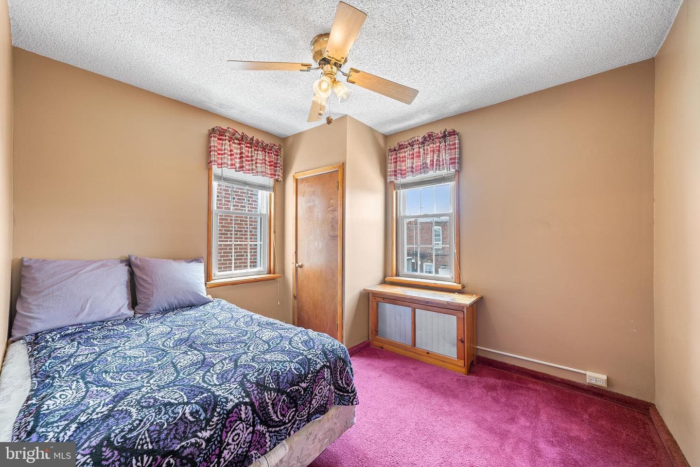 3530 Aldine Street photo 10