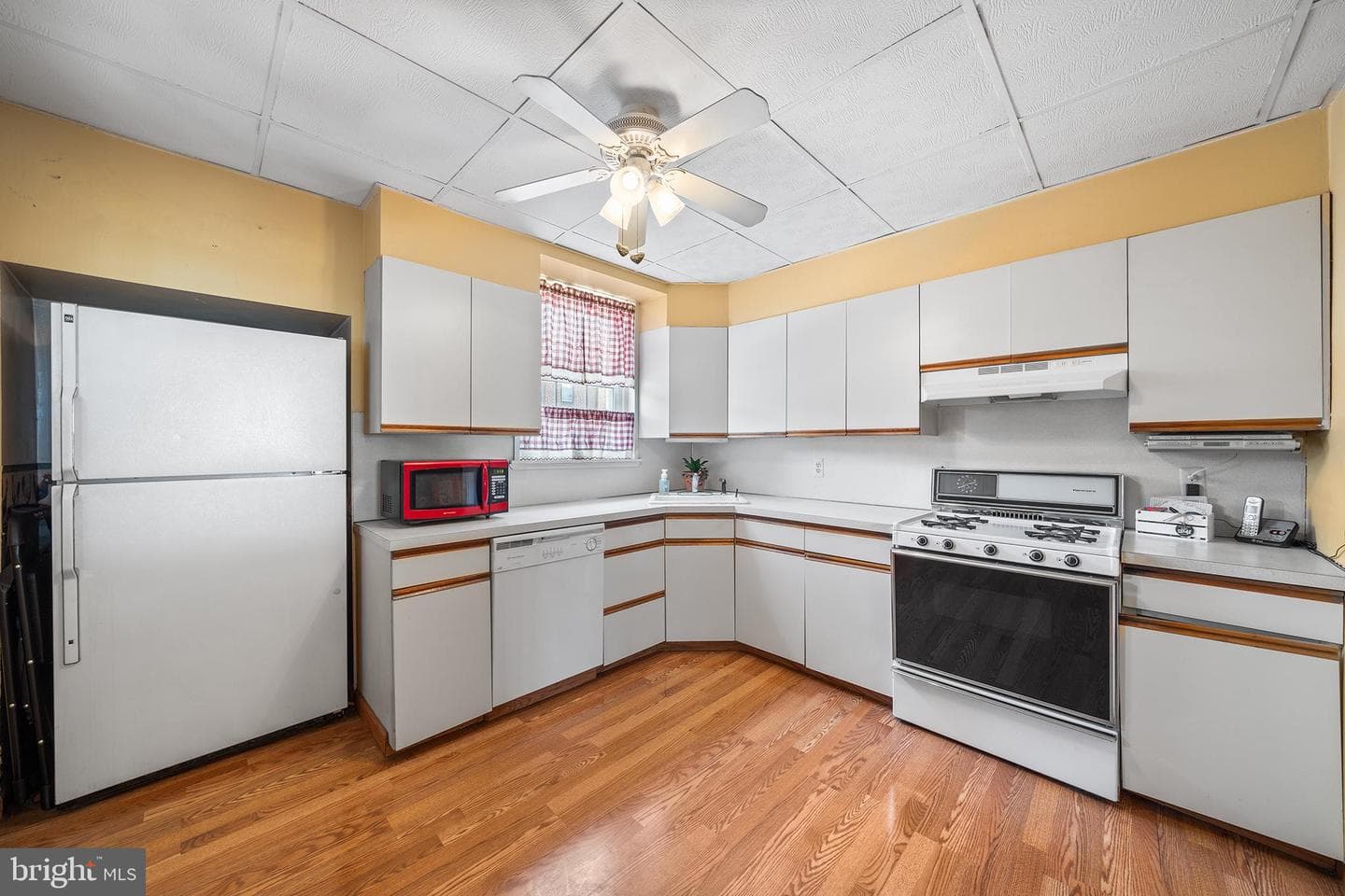 3530 Aldine Street photo 8