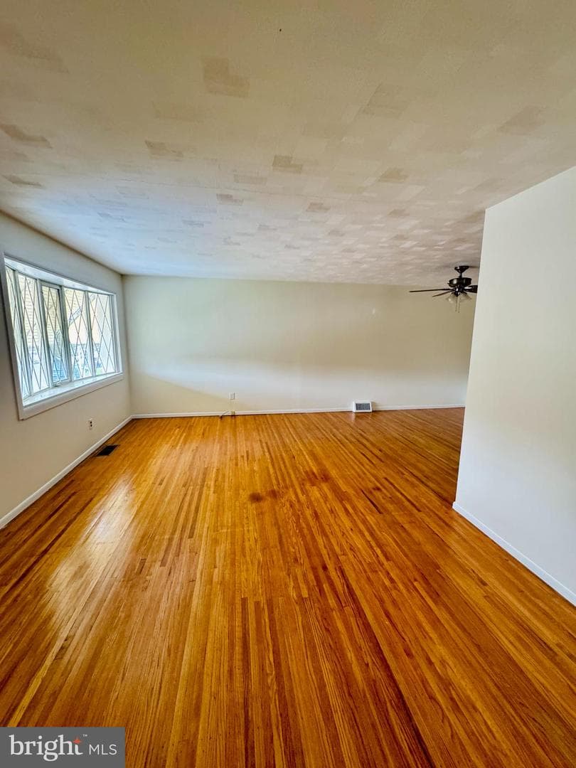 9759 Clark Street photo 11