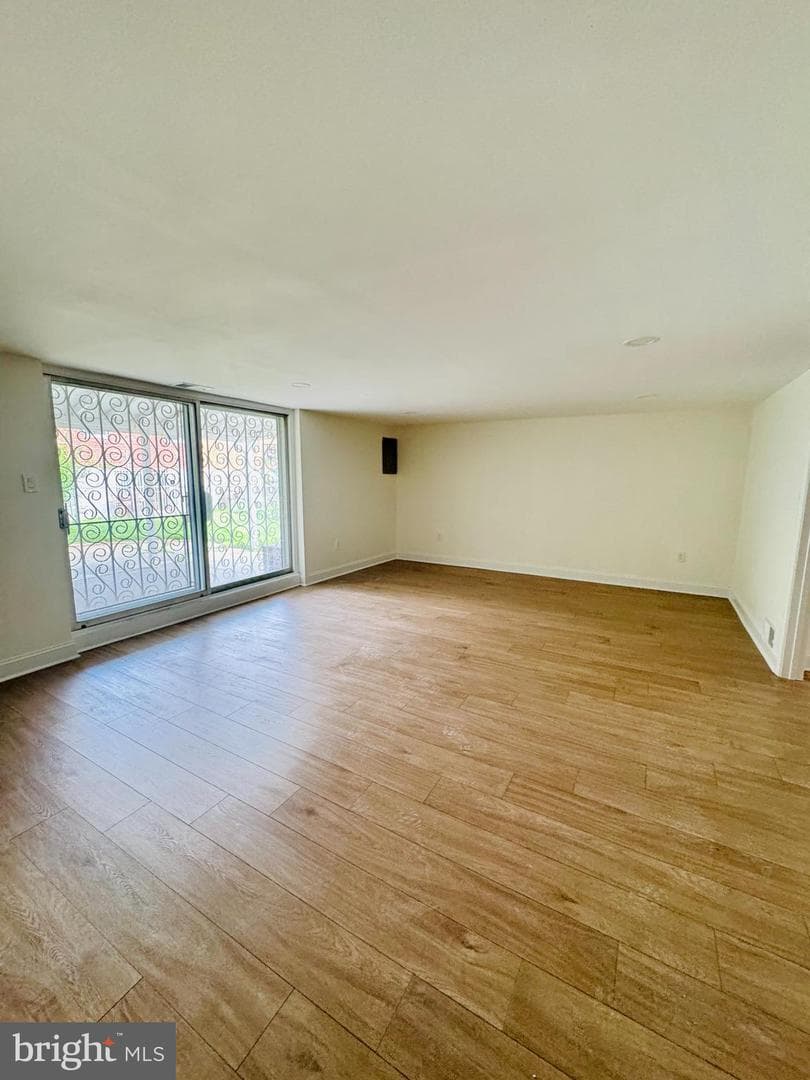 9759 Clark Street photo 7