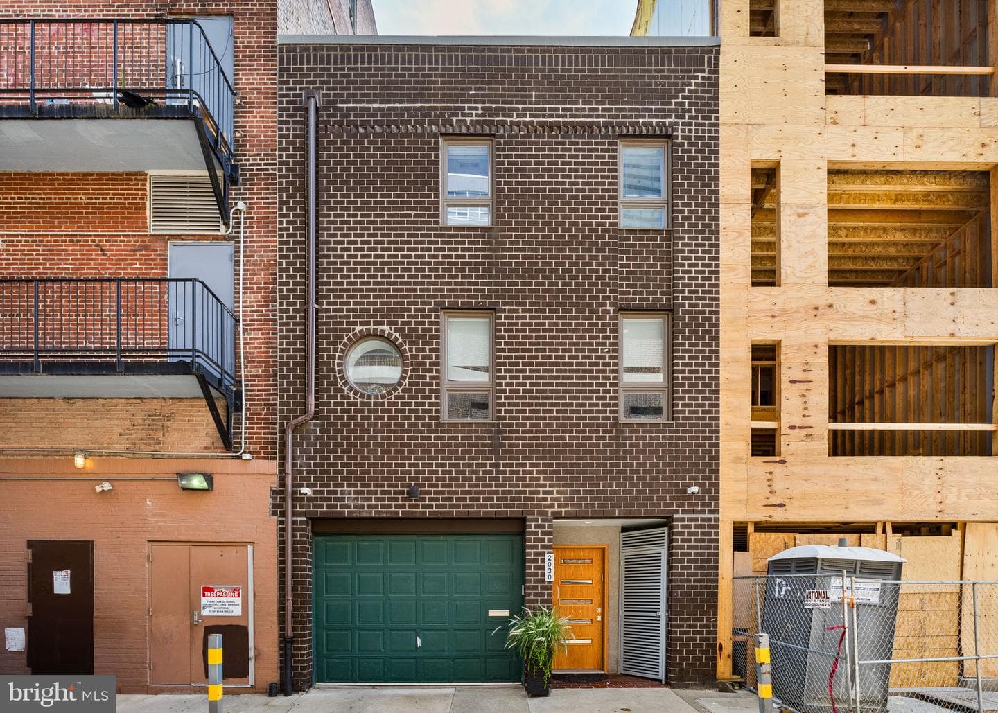 2030 Ranstead Street photo 3
