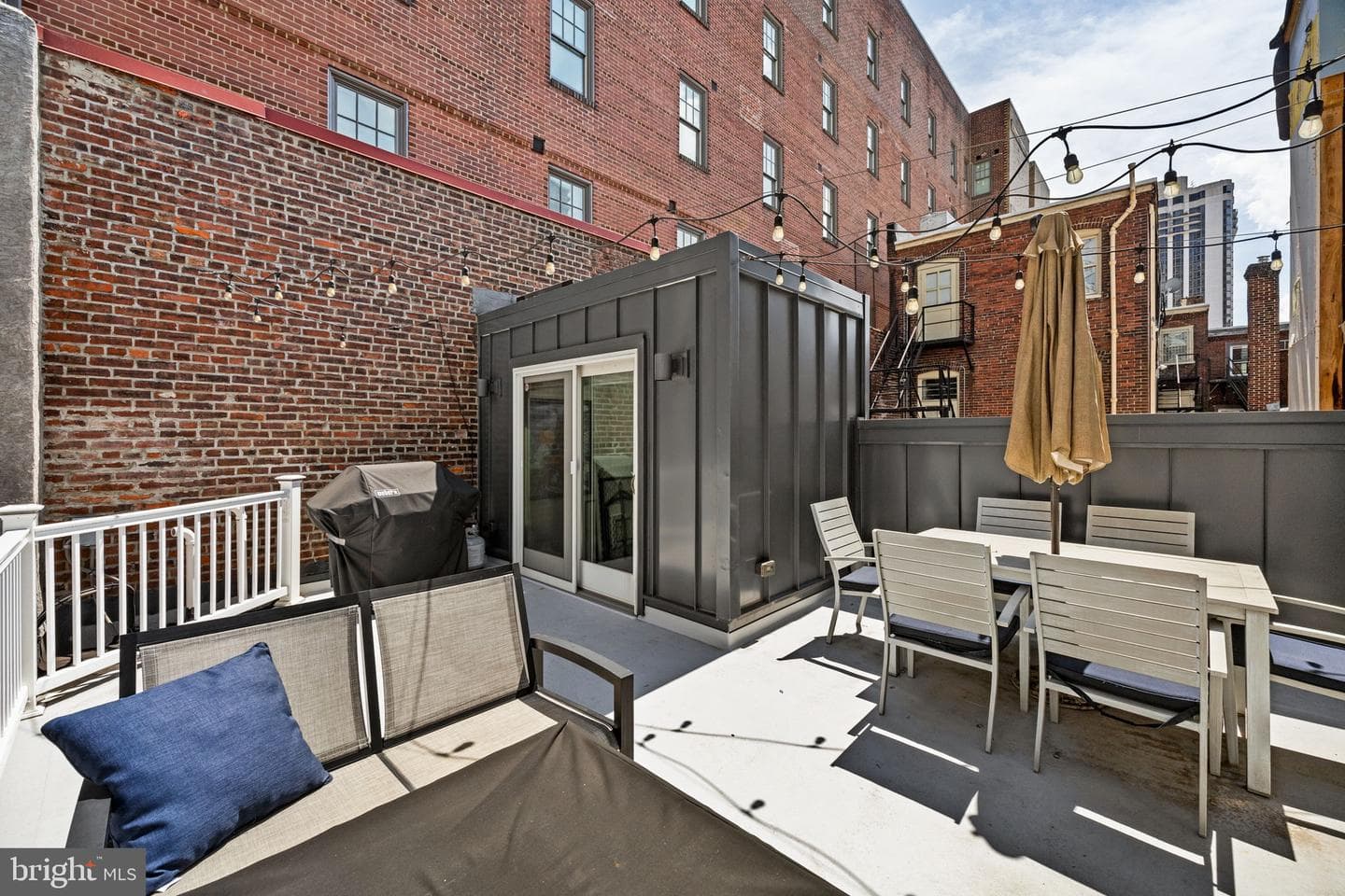 2030 Ranstead Street photo 46