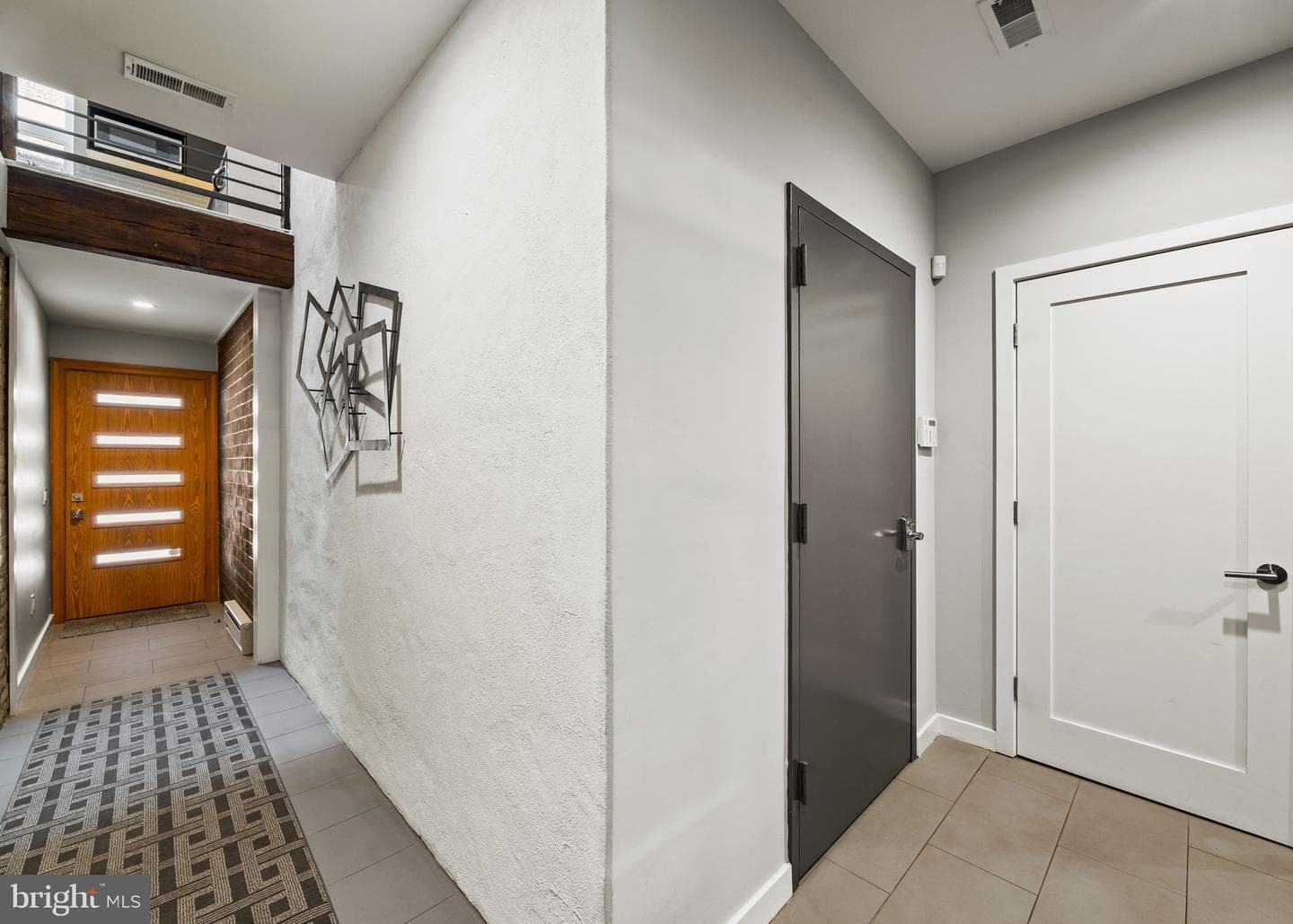 2030 Ranstead Street photo 6