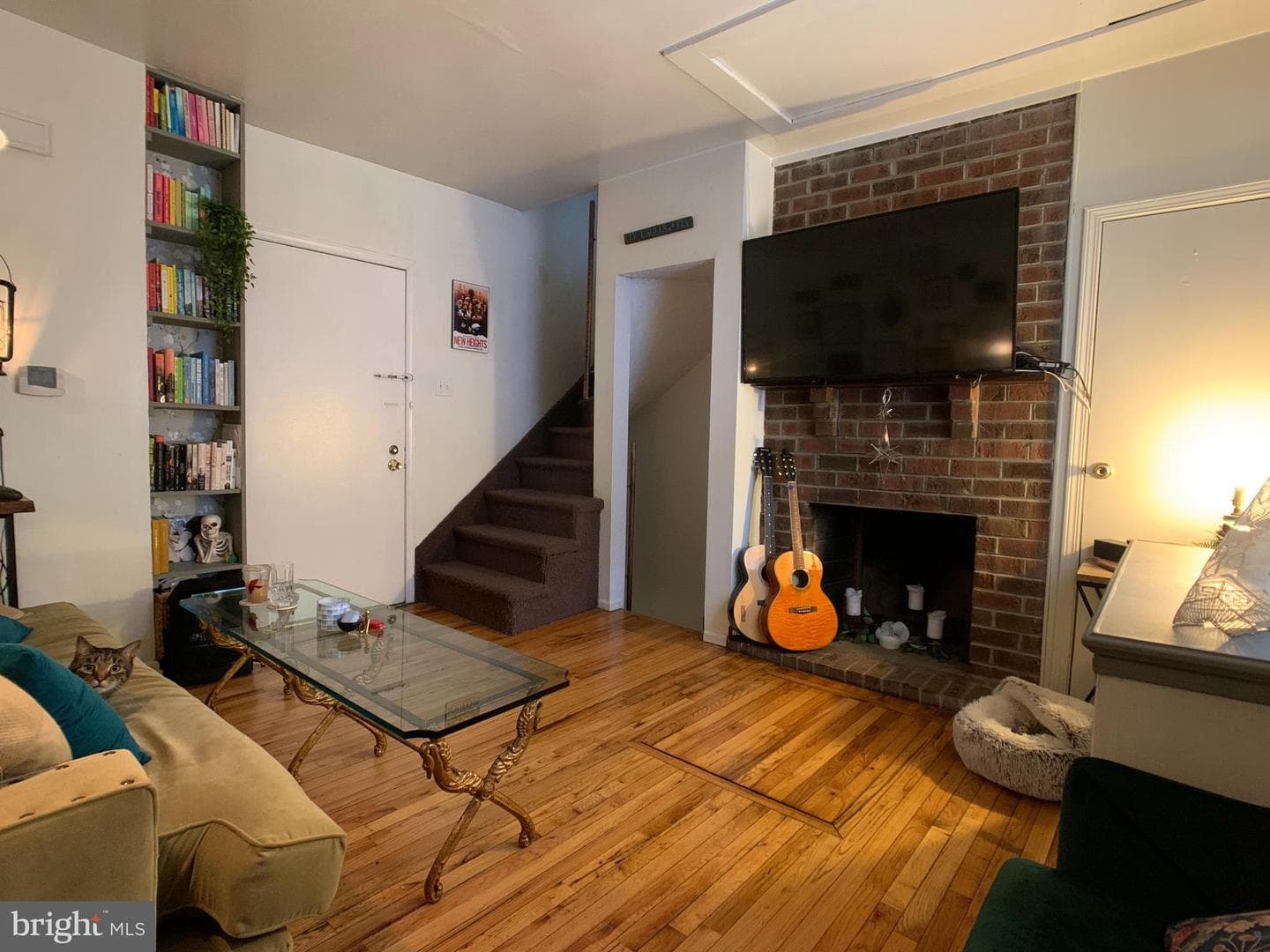 318 W Wildey Street photo 2