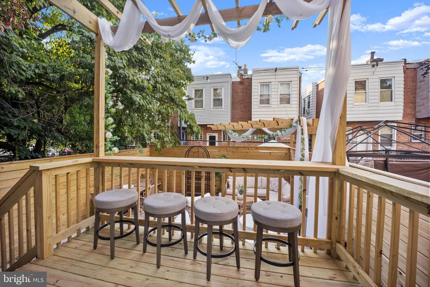5841 Chester Avenue photo 18