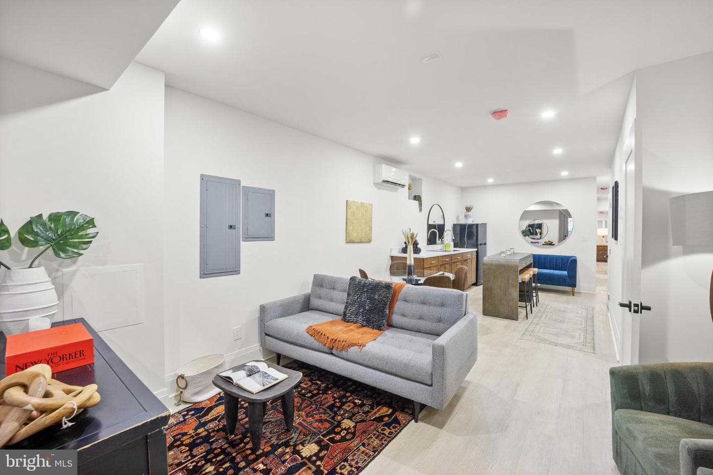 5841 Chester Avenue photo 42