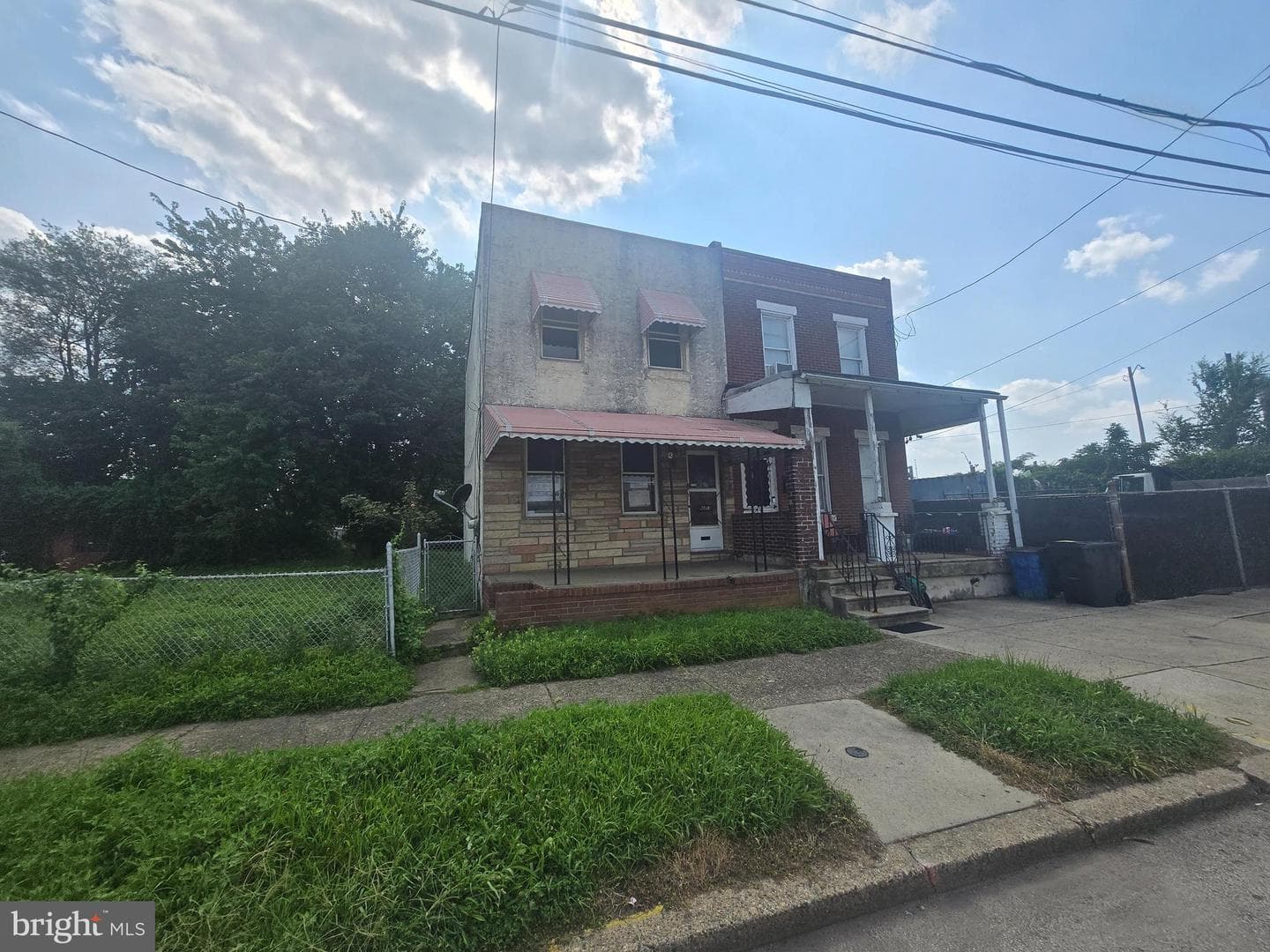 2718 E Luzerne Street photo 1