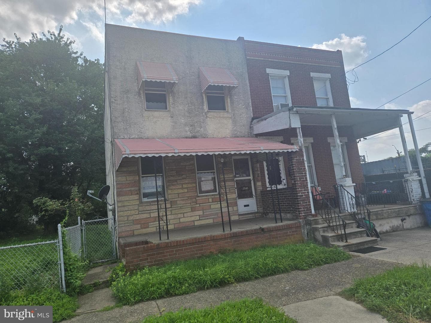 2718 E Luzerne Street photo 2