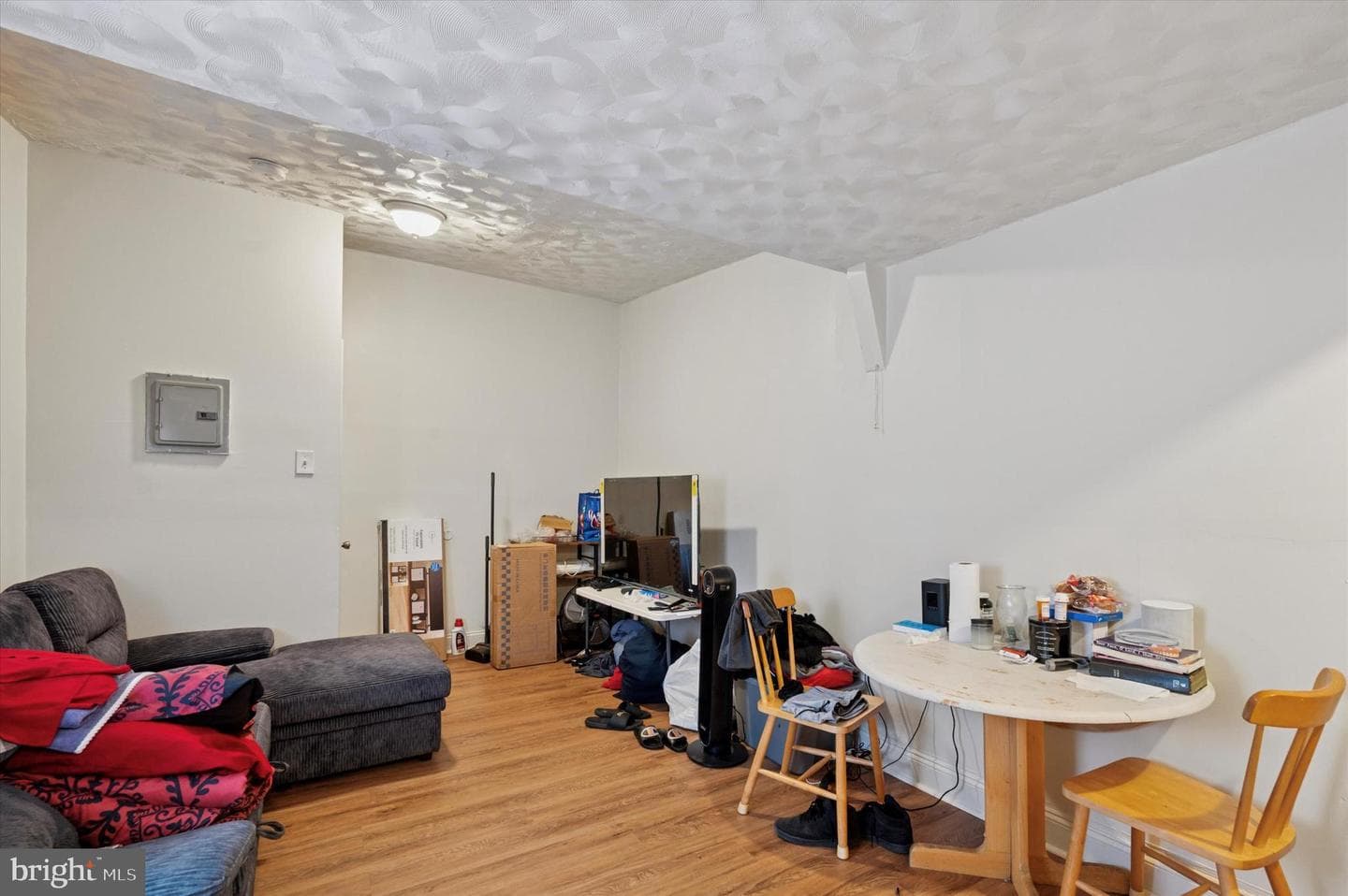 30 W Apsley Street photo 14