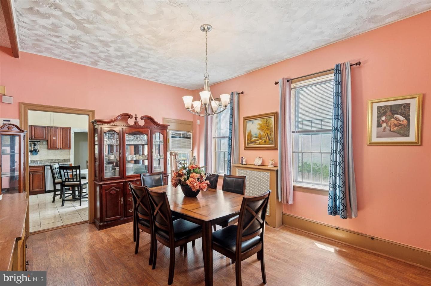 30 W Apsley Street photo 5