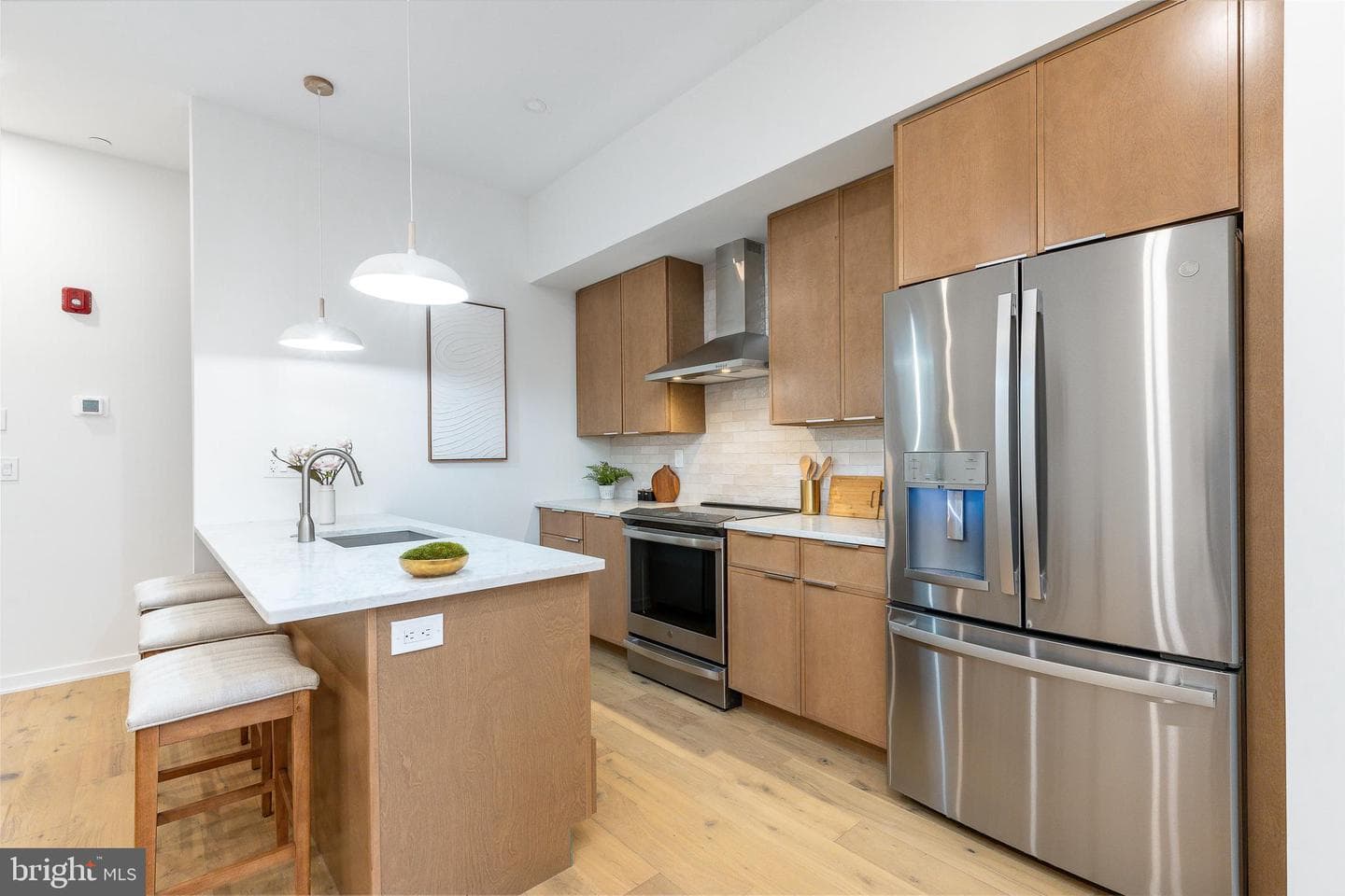 903 Corinthian Avenue #2 photo 11