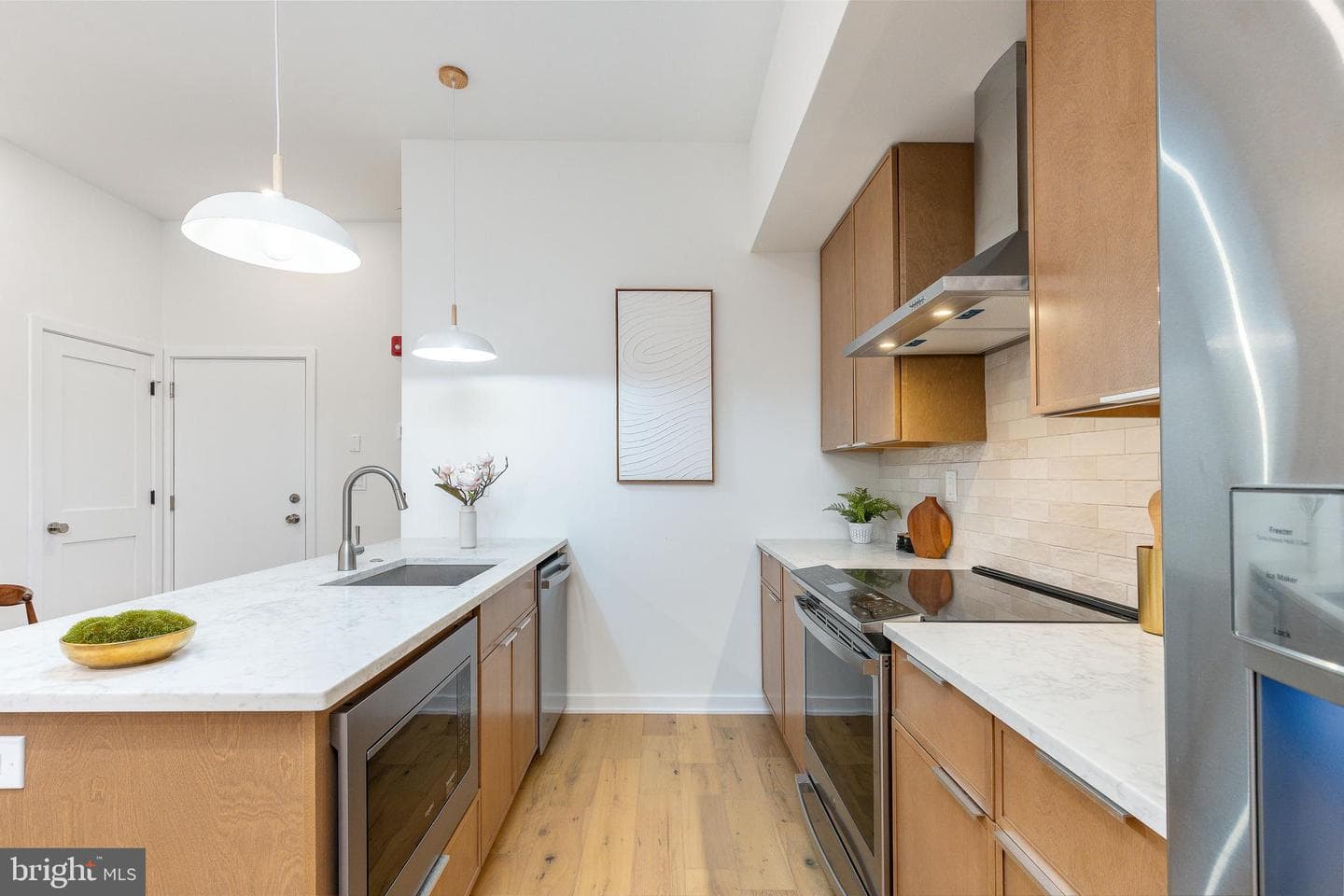 903 Corinthian Avenue #2 photo 12