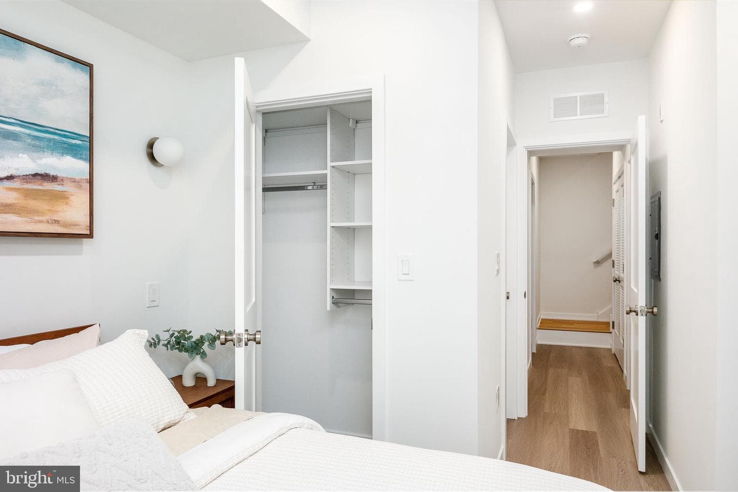 903 Corinthian Avenue #2 photo 24