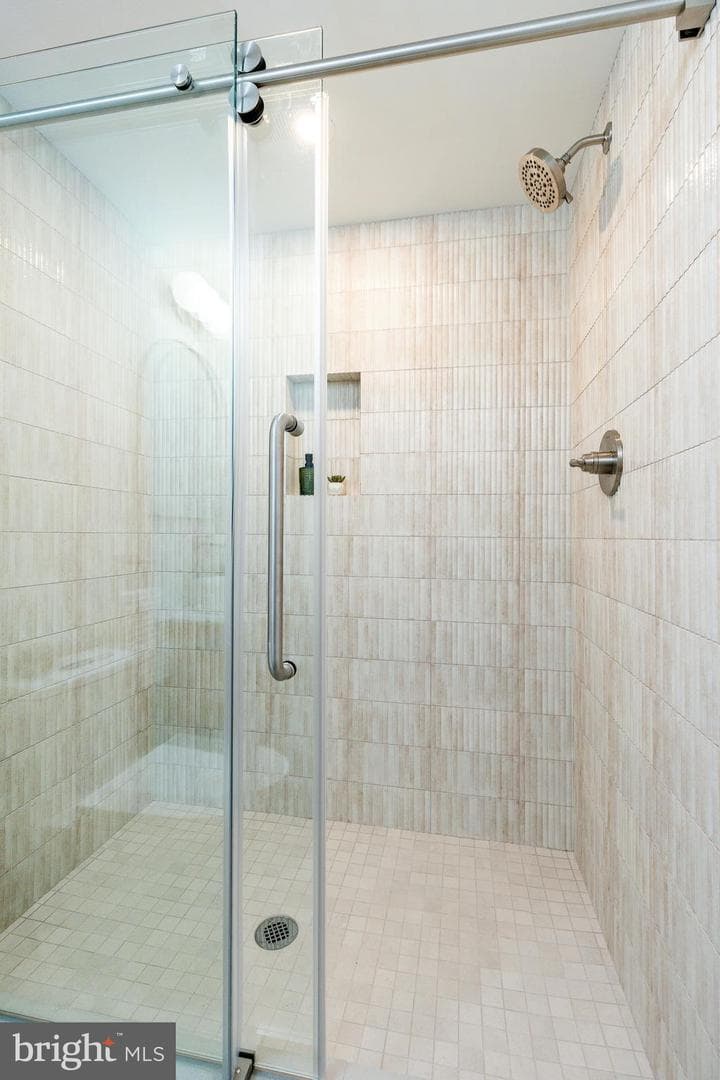 903 Corinthian Avenue #2 photo 28