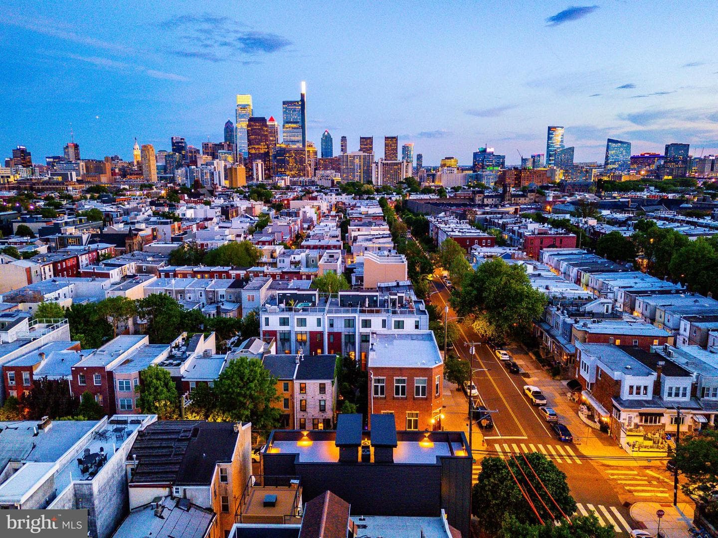 903 Corinthian Avenue #2 photo 3