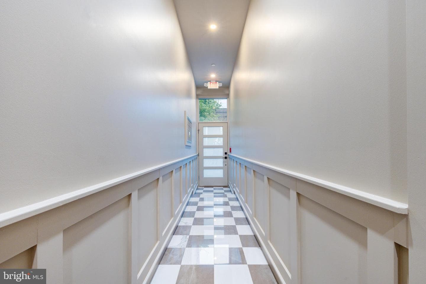 903 Corinthian Avenue #2 photo 6
