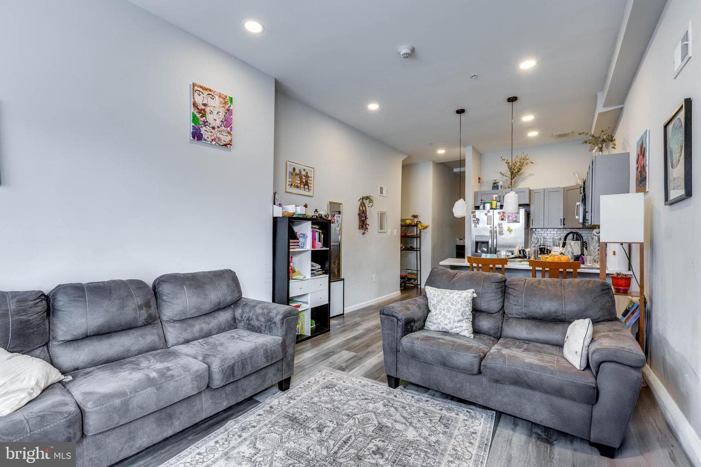 623 W Oxford Street photo 21