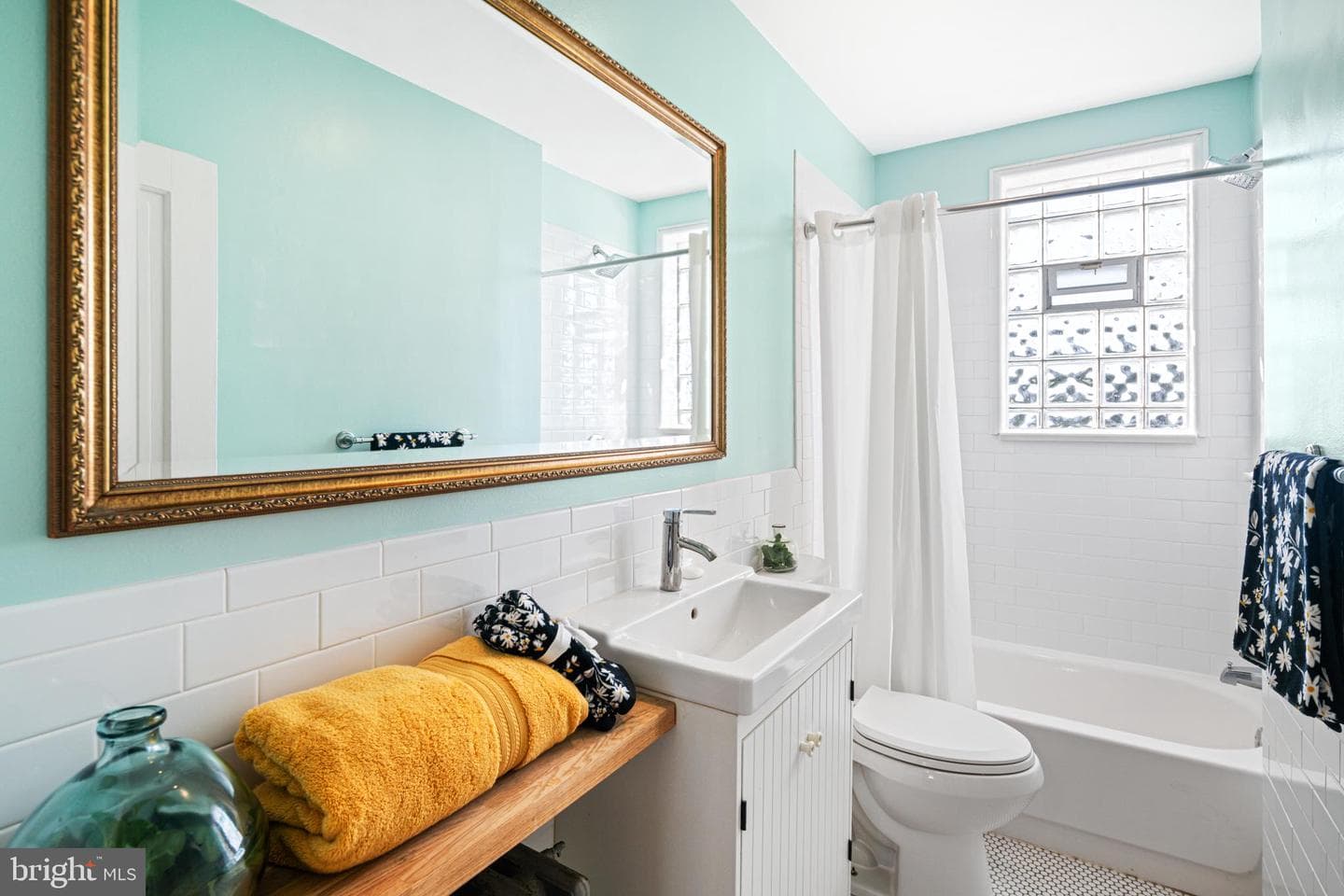 4517 Salmon Street photo 13