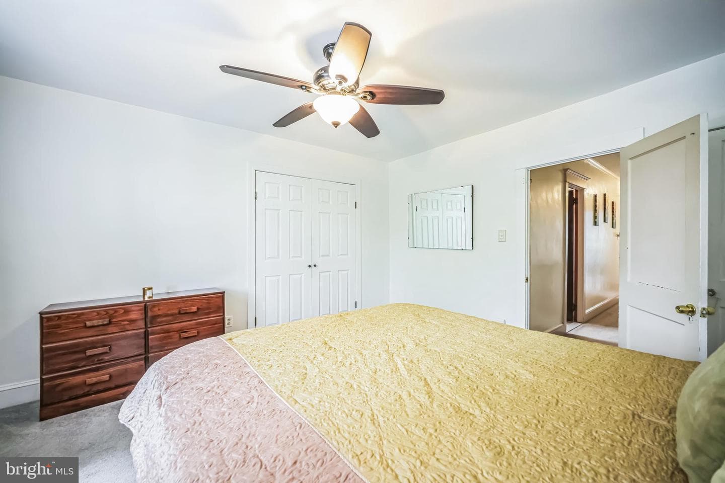 7733 Hasbrook Avenue photo 29