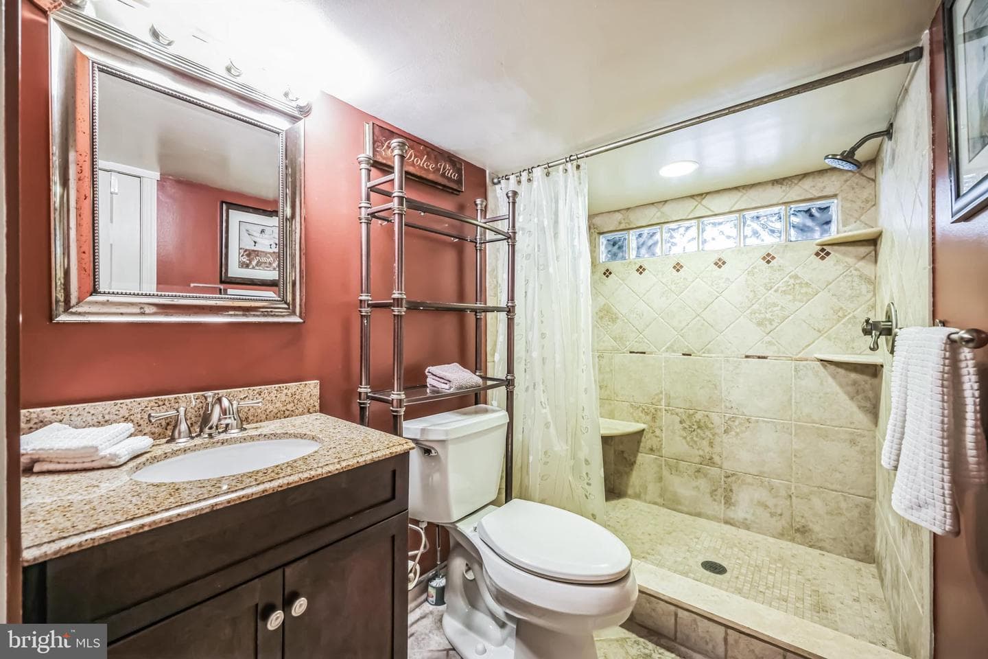7733 Hasbrook Avenue photo 31