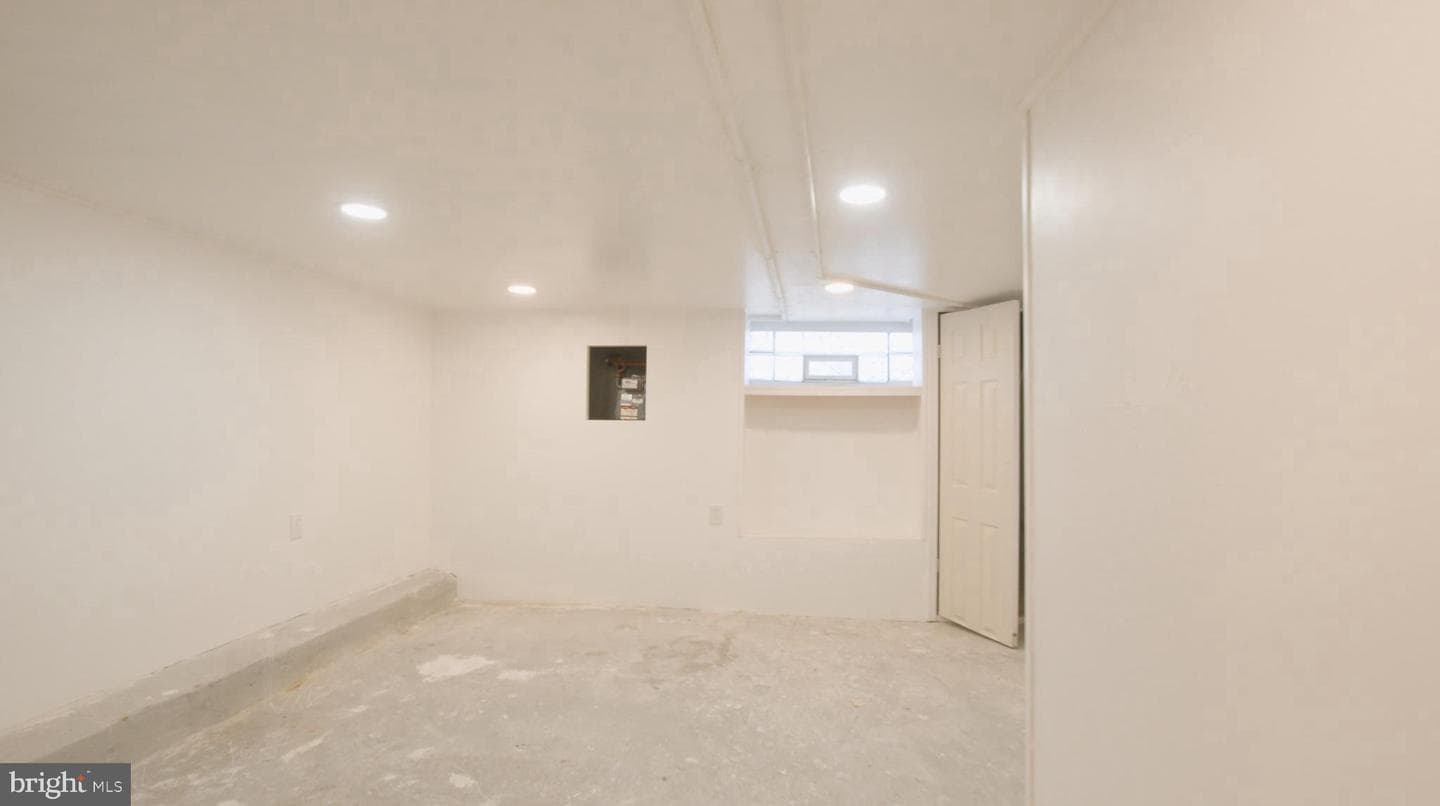 2707 Morris Street photo 21