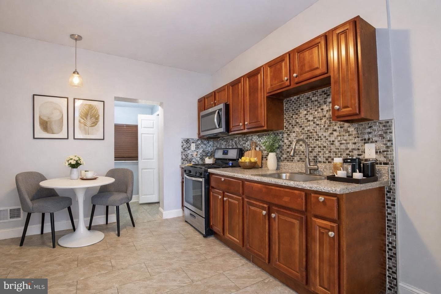2707 Morris Street photo 6