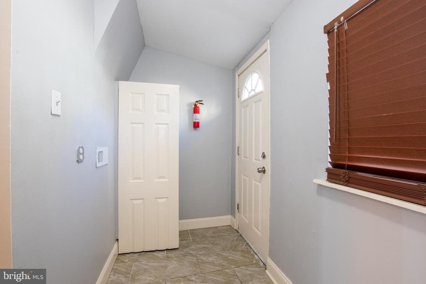2707 Morris Street photo 8