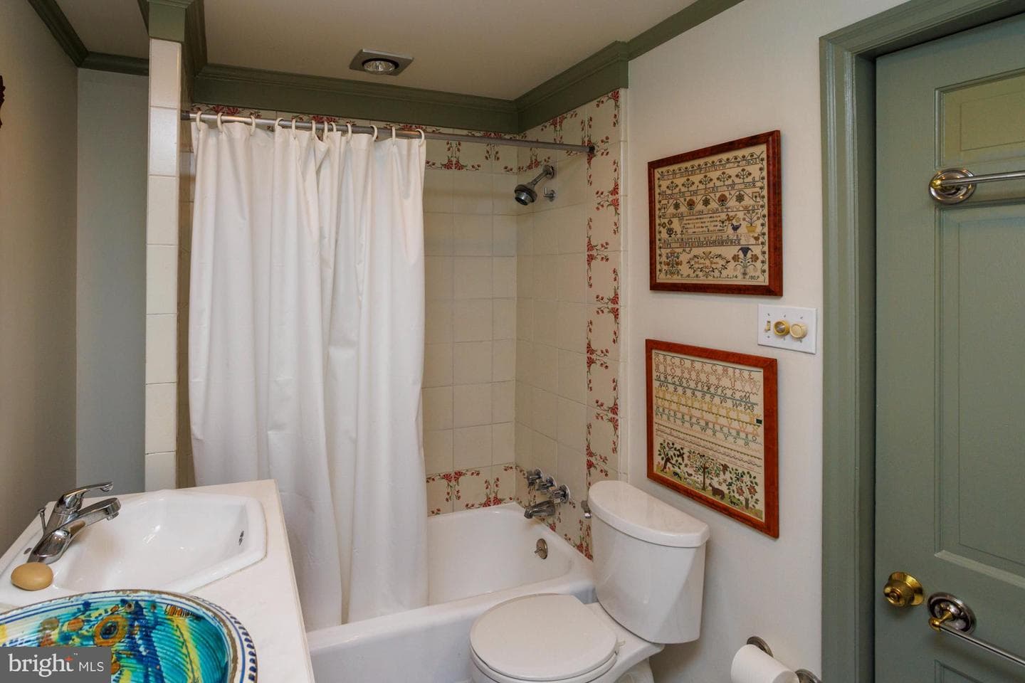1230 Waverly Walk photo 21