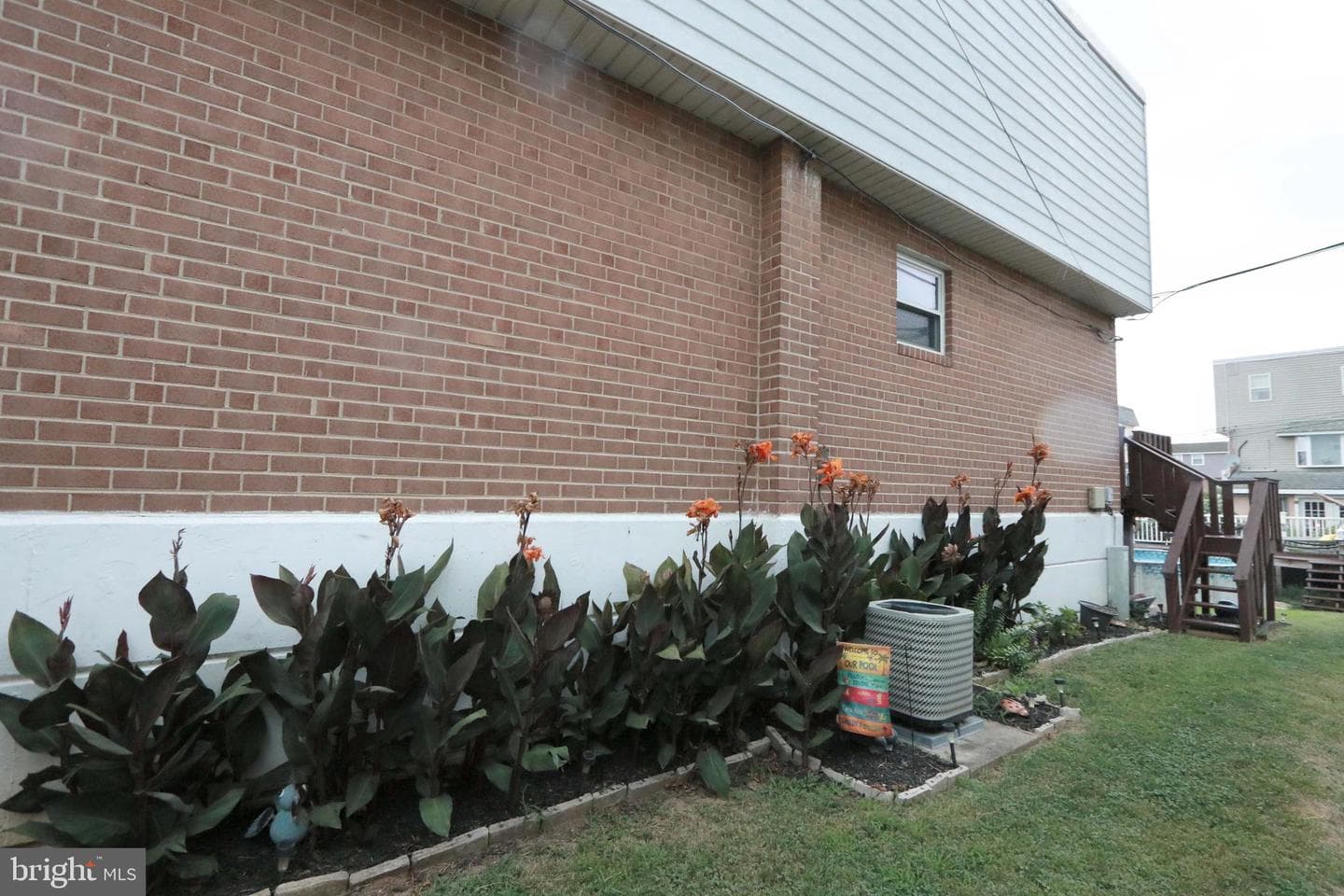 3647 W Crown Avenue photo 23