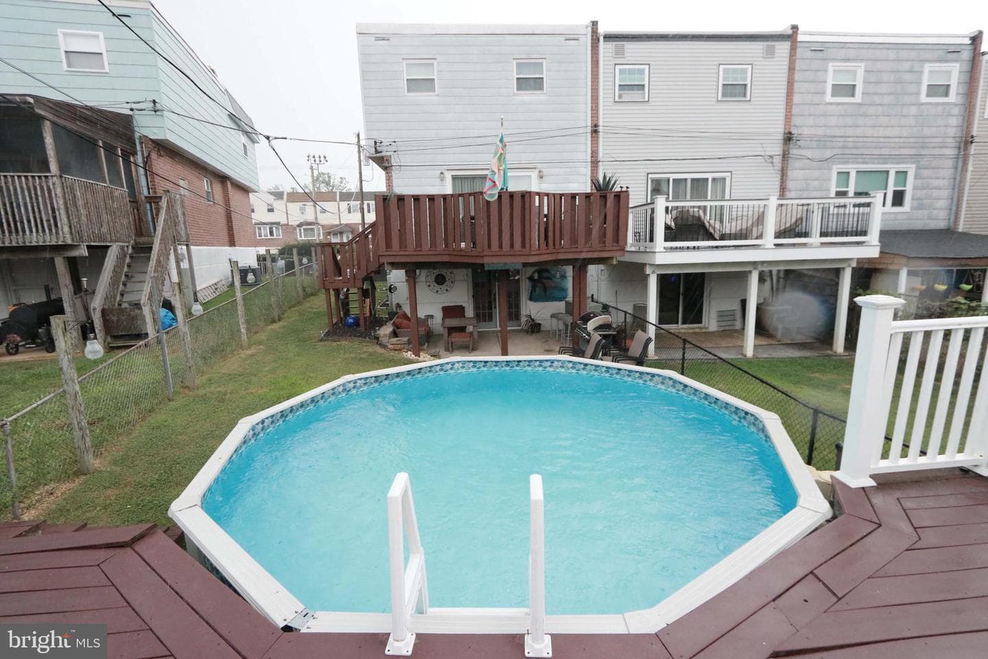 3647 W Crown Avenue photo 46