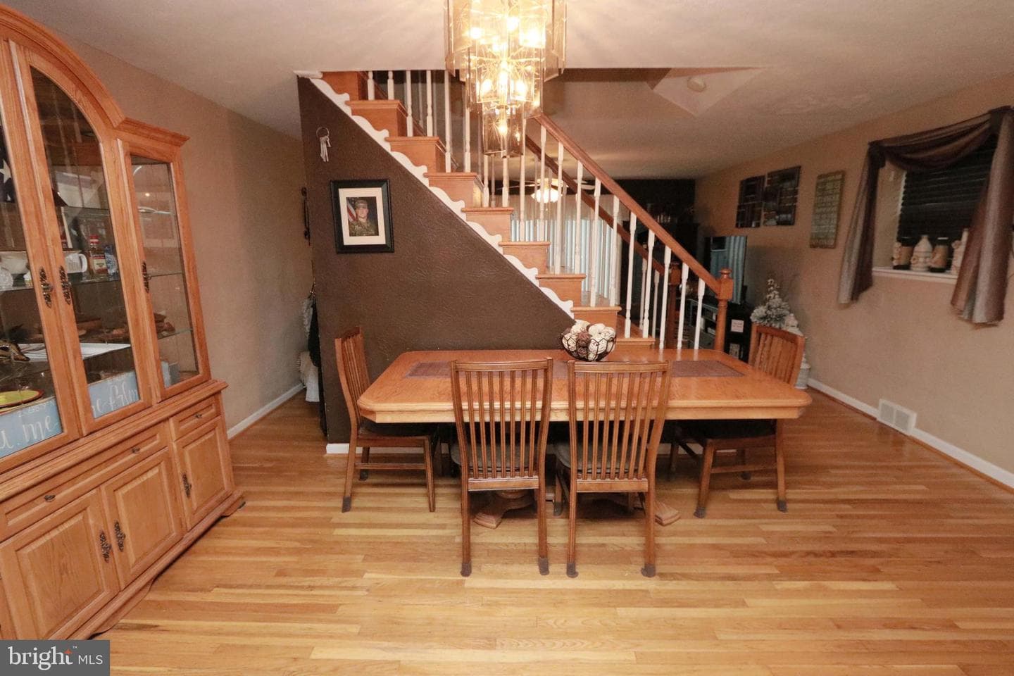 3647 W Crown Avenue photo 7