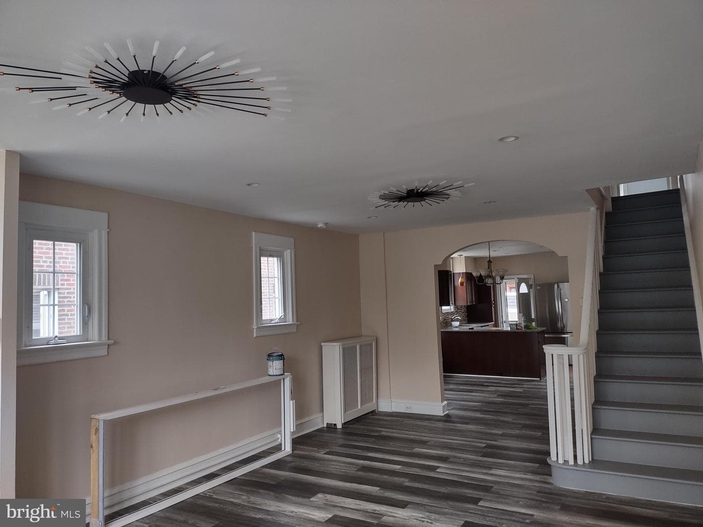 218 Hartel Avenue photo 4