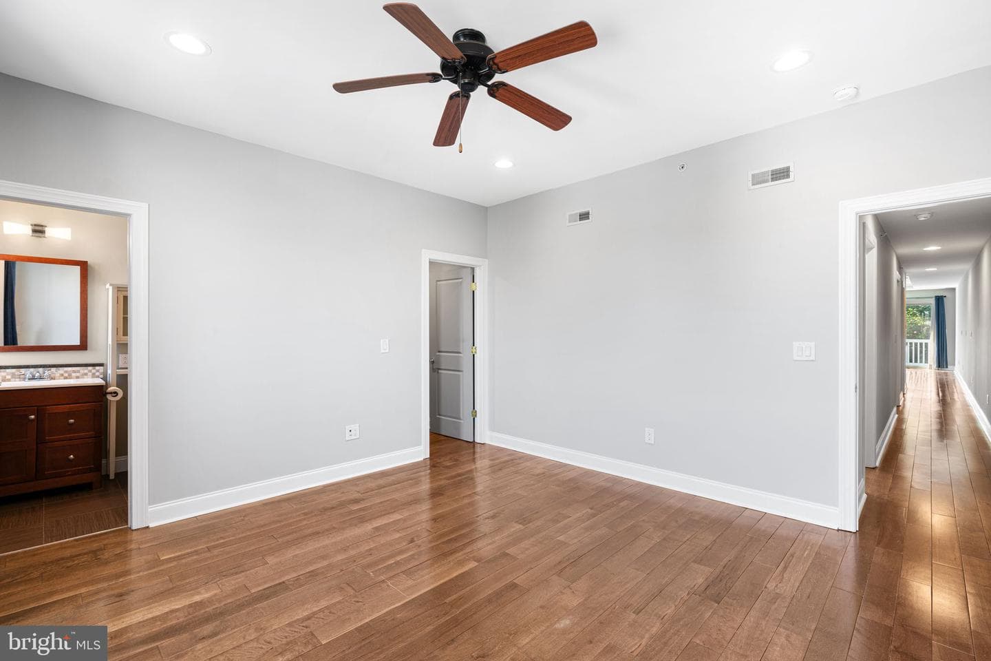1022-24 Fairmount Avenue #6 photo 16