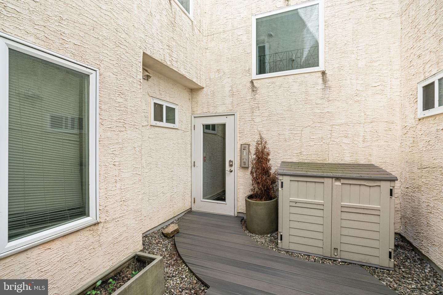 1022-24 Fairmount Avenue #6 photo 20