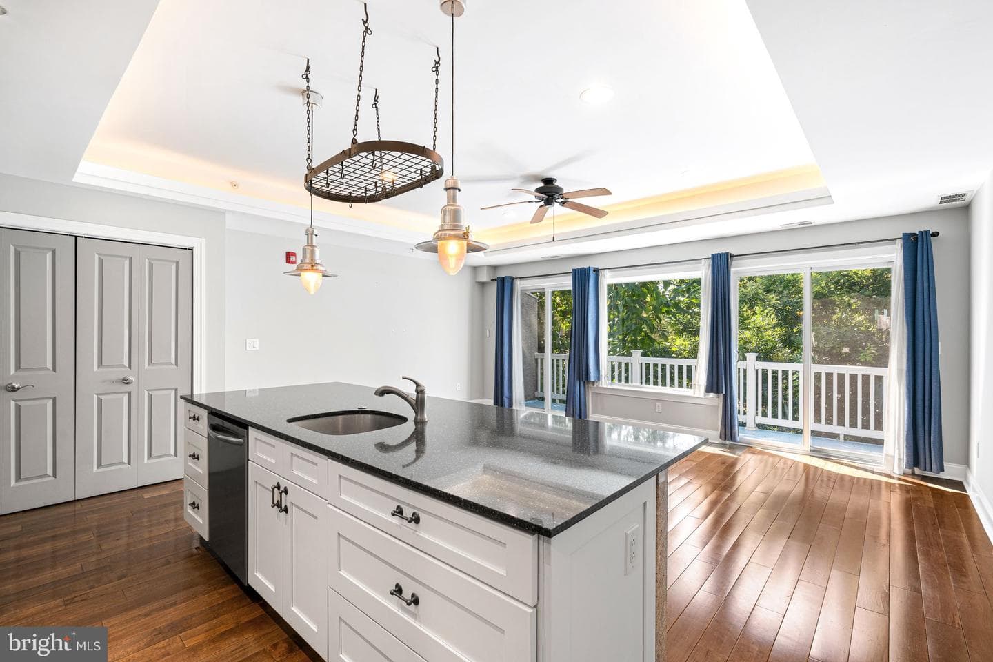 1022-24 Fairmount Avenue #6 photo 5