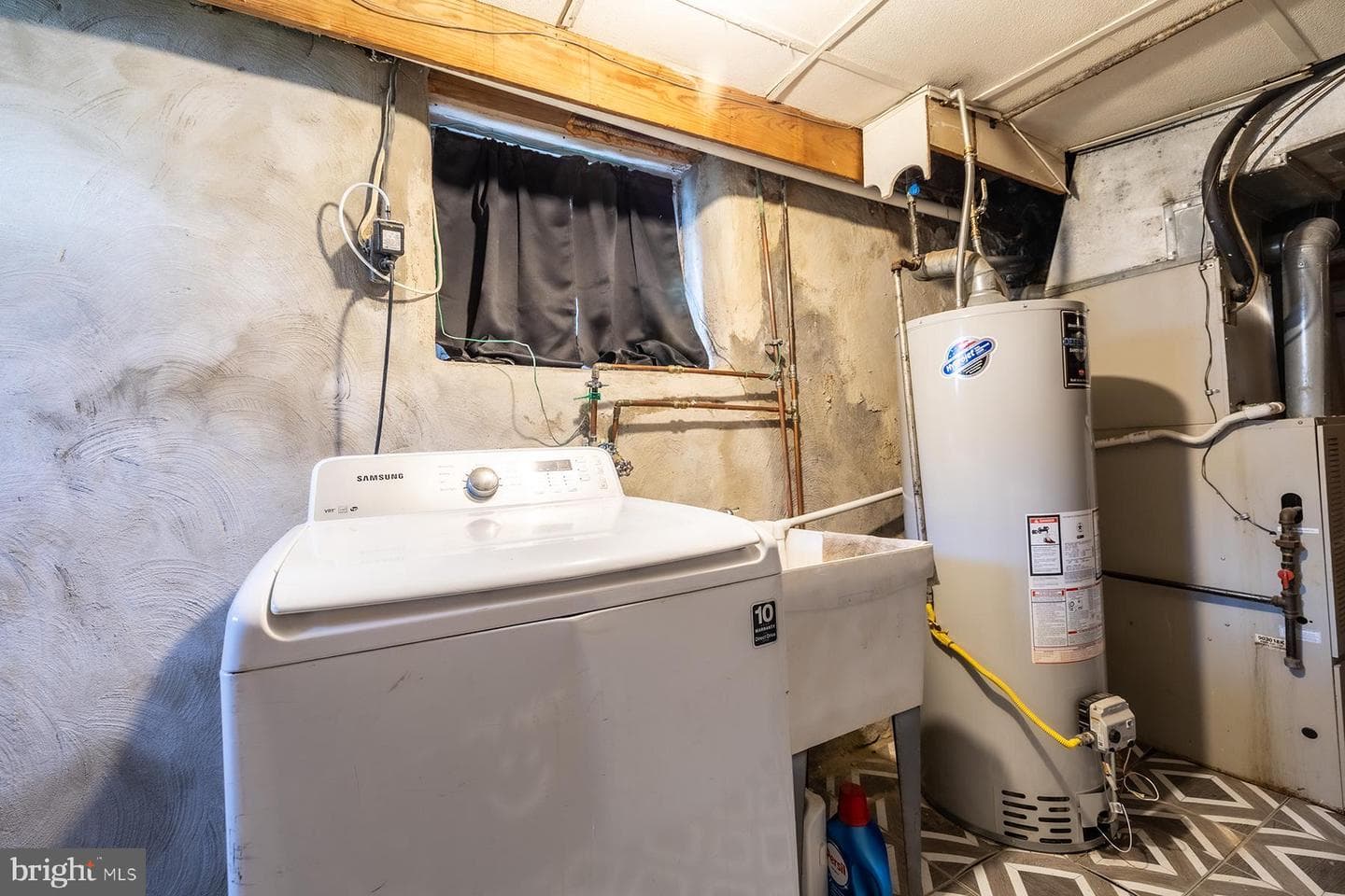 1103 Fanshawe Street photo 25