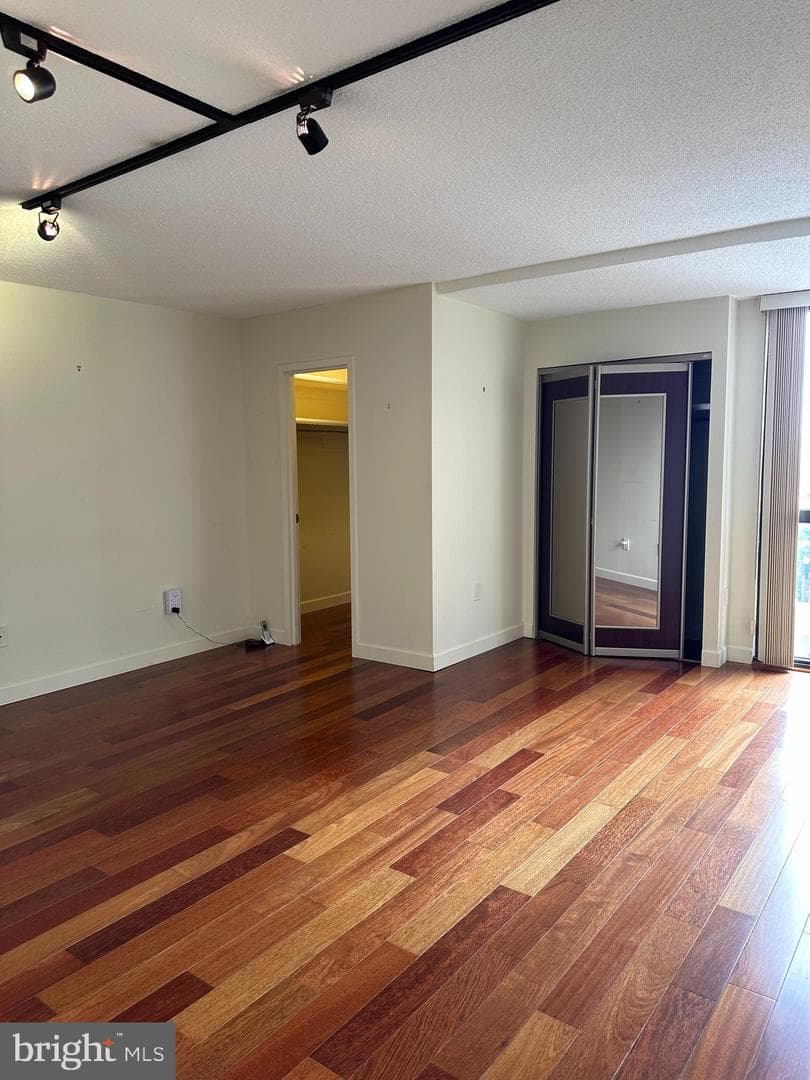 233 S 6th Street #1410f photo 12