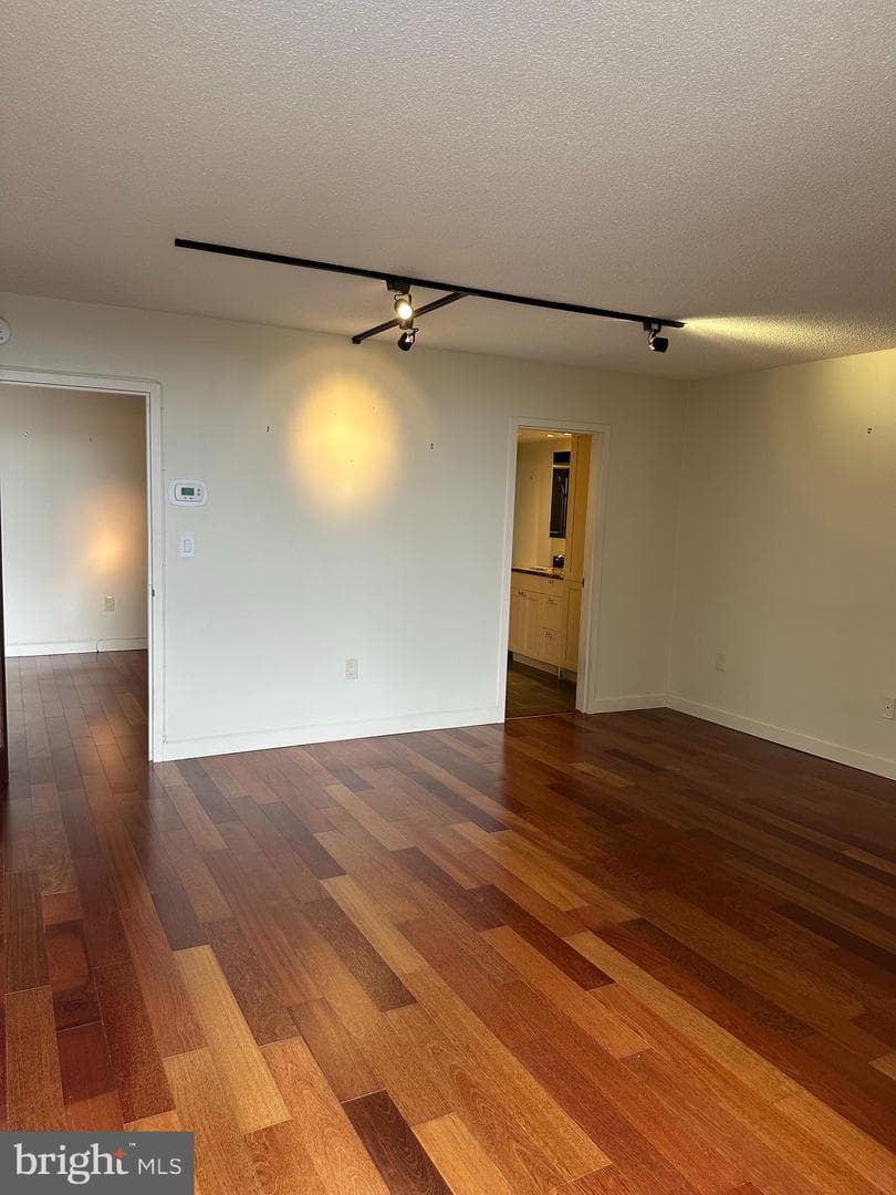233 S 6th Street #1410f photo 13
