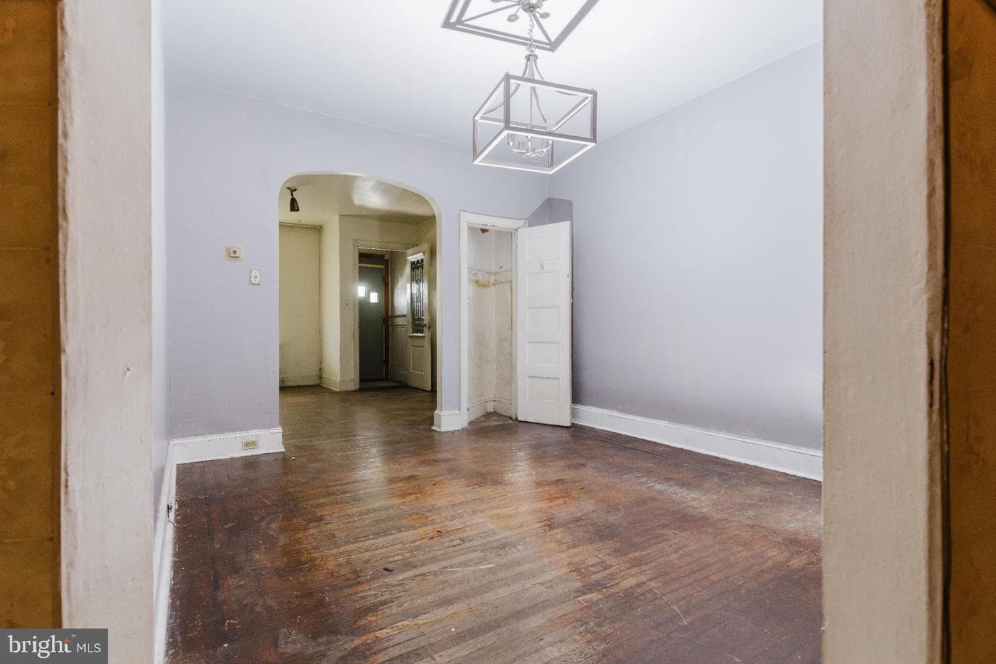 5616 Hunter Street photo 5