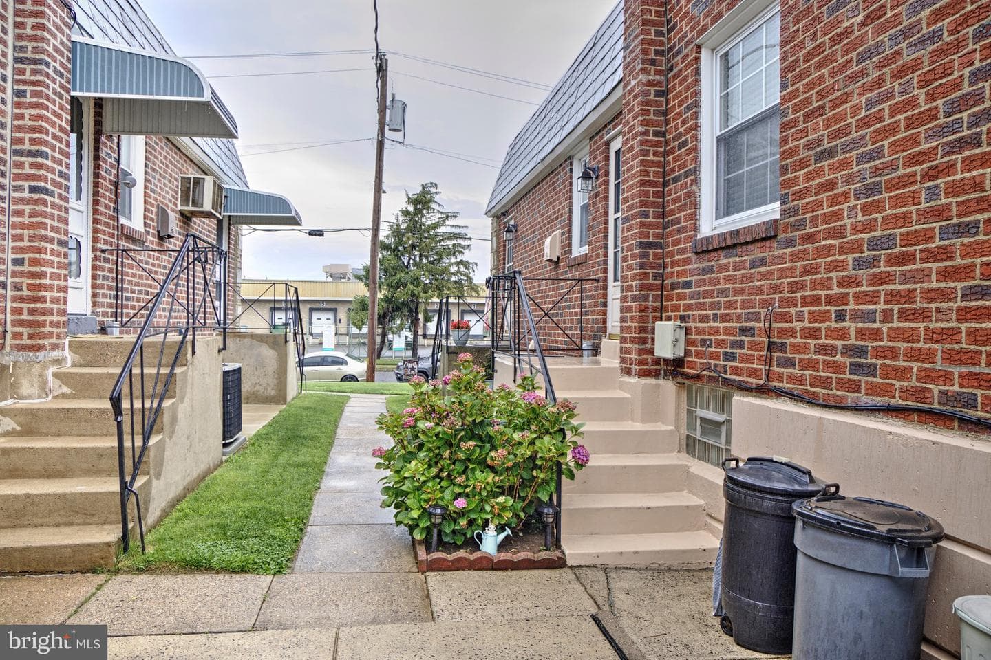 1244 Napfle Avenue photo 3