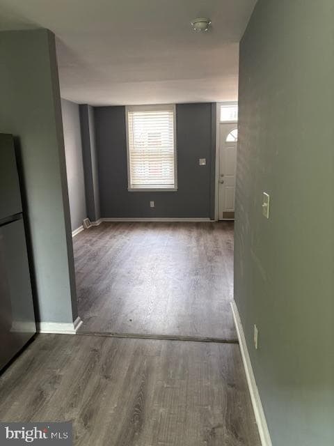 532 Dudley Street photo 7