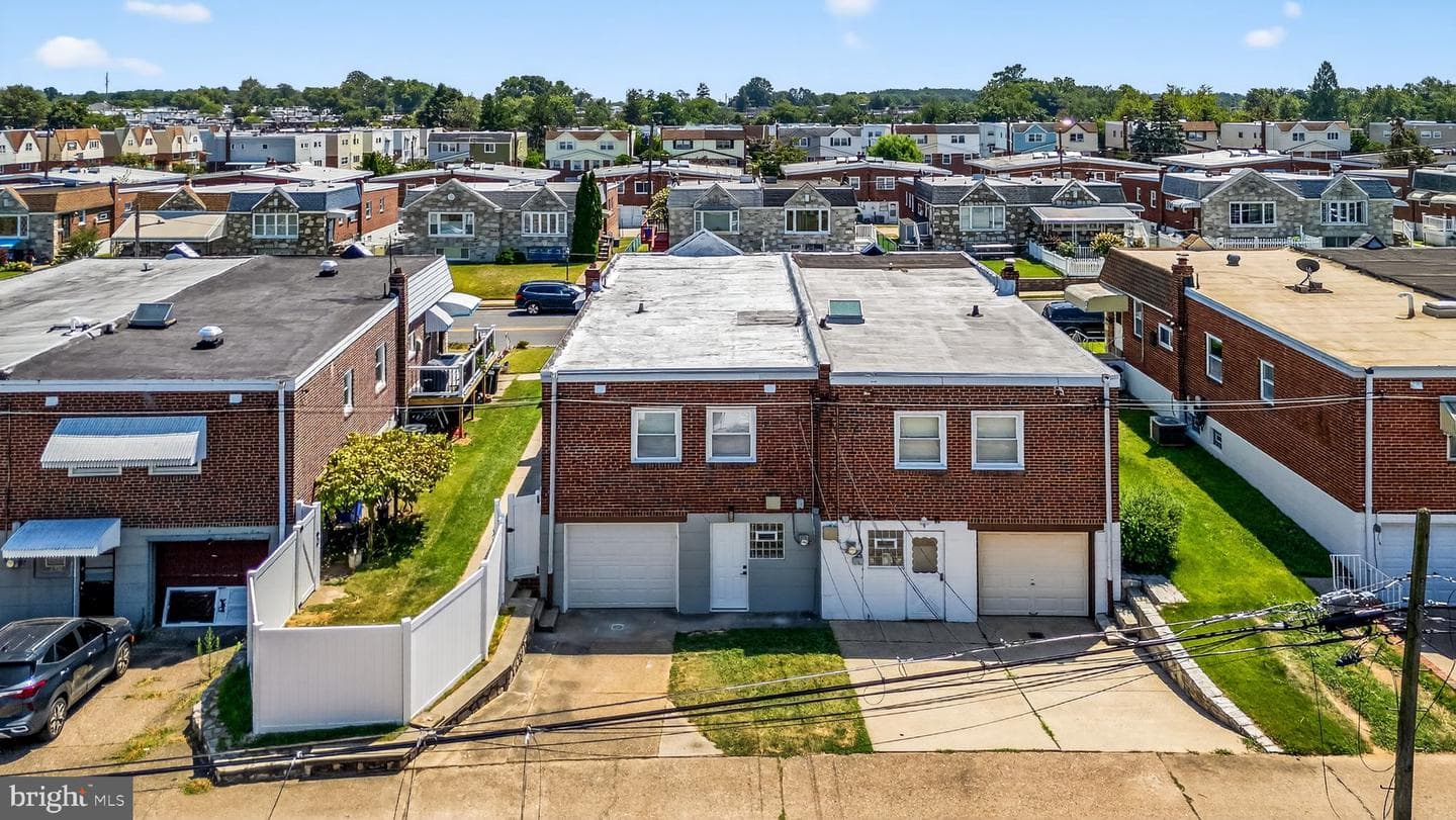 8834 Brocklehurst Street photo 37