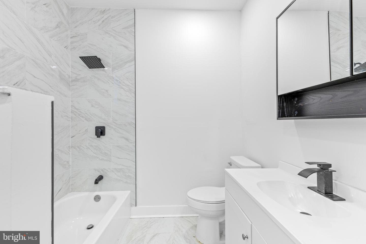 5448 Media Street photo 13