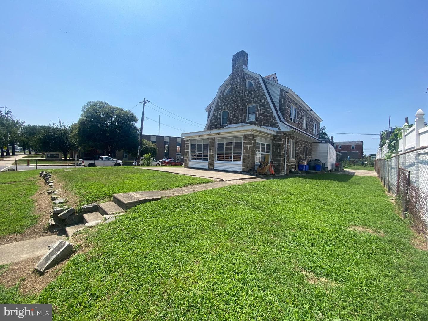 2249 Knorr Street photo 6