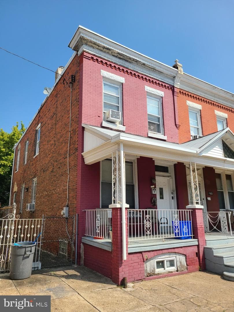 5907 W Girard Avenue photo 1