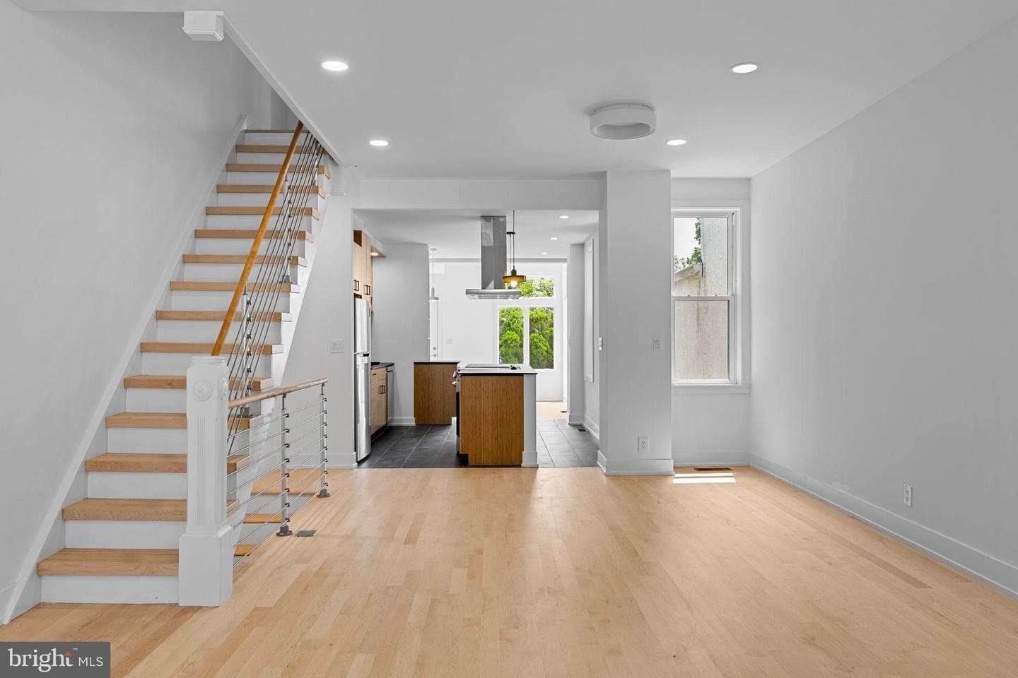 252 Sumac Street photo 9