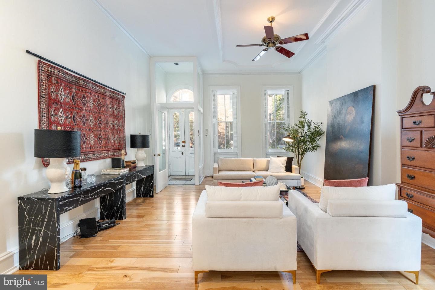 2046 Cherry Street photo 4