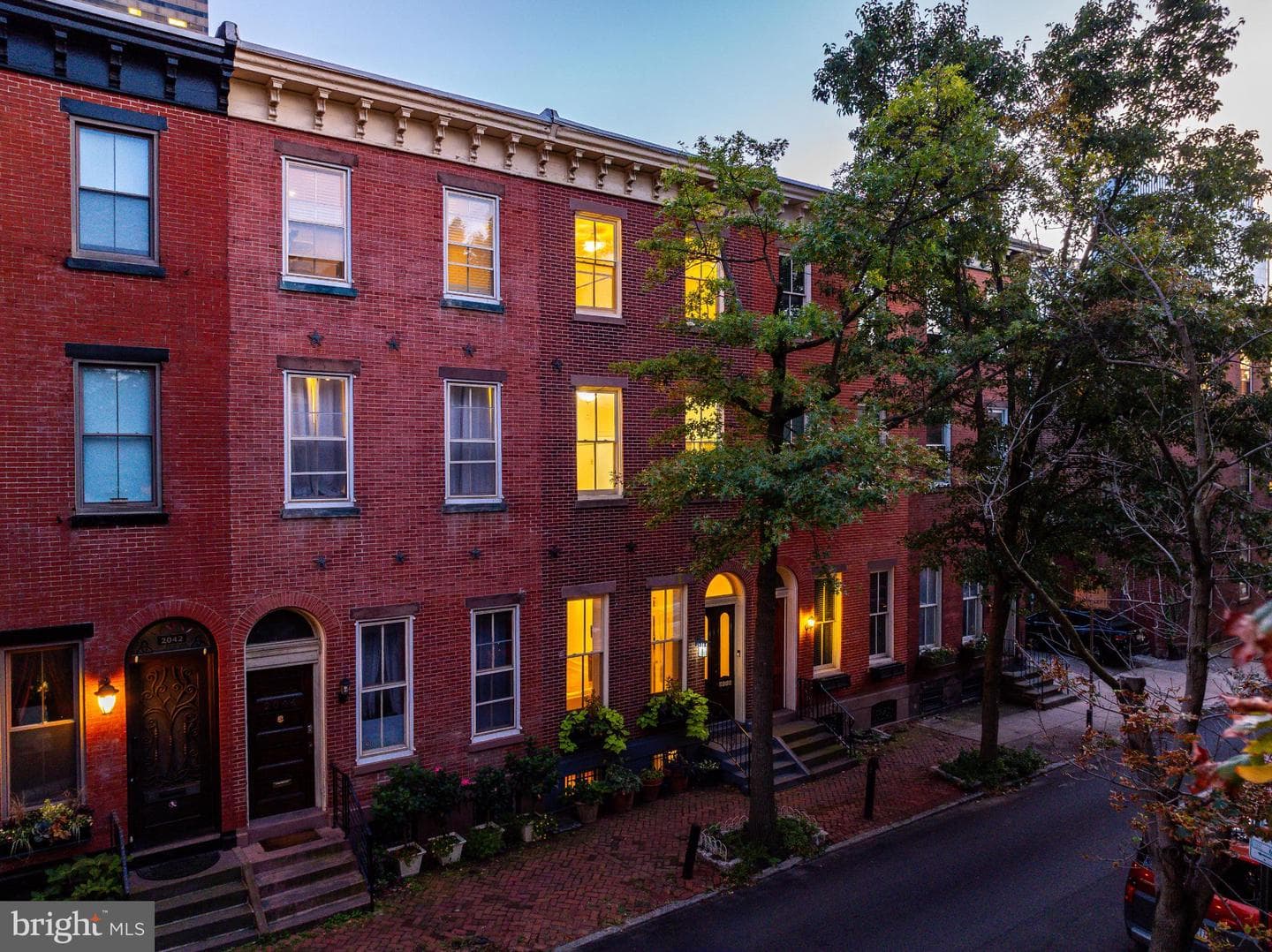 2046 Cherry Street photo 48