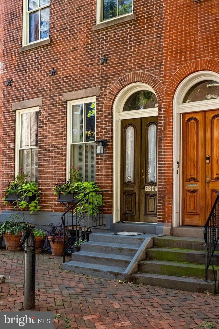 2046 Cherry Street photo 59